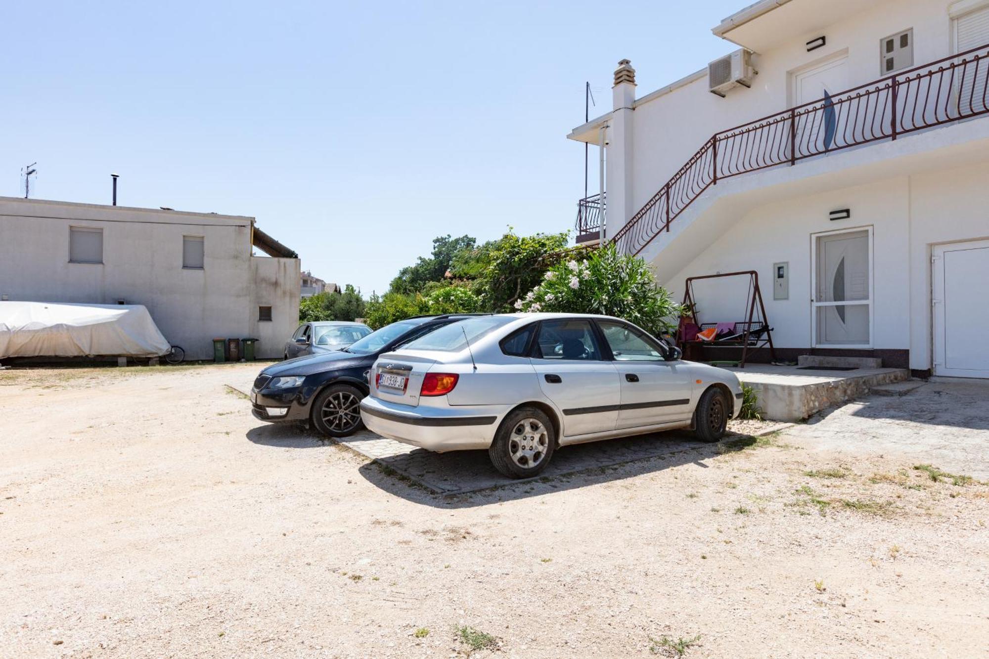 Apartments With A Parking Space Pirovac, Sibenik - 13263 Eksteriør billede